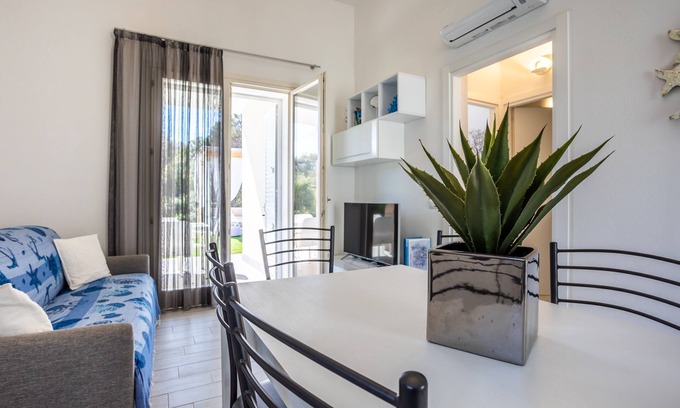 San Pietro a Mare House | Holiday Home "La Stella in Pineta" with Sea View, Garden & Wi-Fi