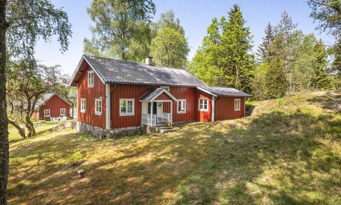 Torestorp House | Holiday Home Måbäcken by Interhome