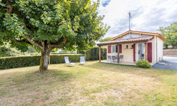 Maille House | Holiday Home 'Maison De 2 À 4 Personnes' with Private Terrace, Private Garden and Wi-Fi