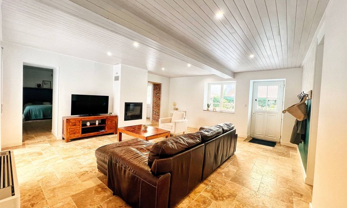 Sainte-Foy House | Holiday Home 'Maison Proche Sables D'Olonne 8p' with Private Terrace and Air Conditioning