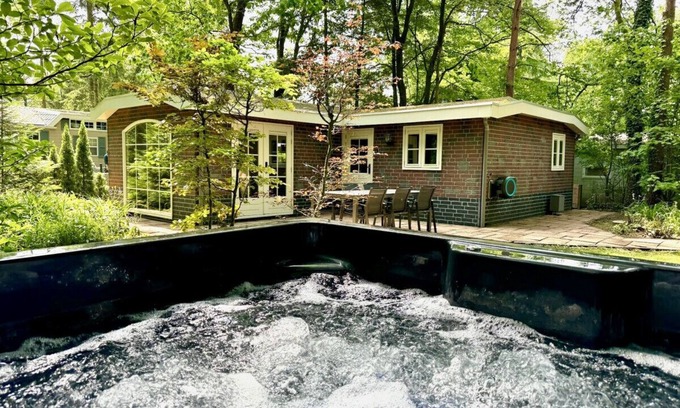 Hattemerbroek Ski Chalet | Holiday Home Maridu Family Wellness