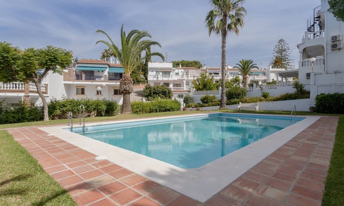 Caleta de Velez House | Holiday Home "Mi Casa" with Wi-Fi, Garden, Terrace & Shared Pool