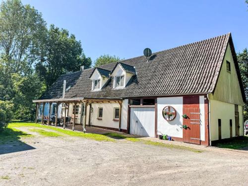 Stinstedt House | Holiday Home Naturblick by Interhome