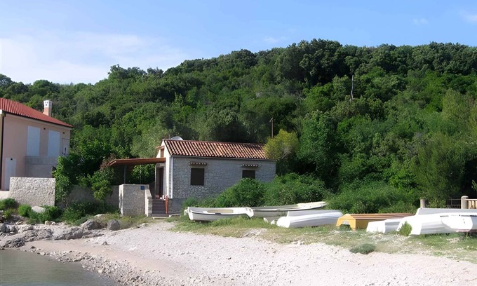Sveti Jakov House | Holiday home near the sea
