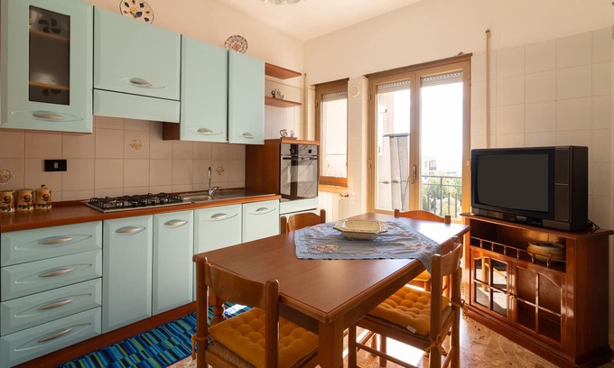 Calatafimi House | Holiday Home "Nonna Maria" with Balcony & A/C