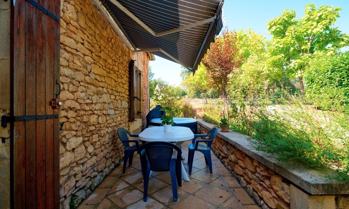 Meyrals House | Holiday Home Quiétude in Meyrals