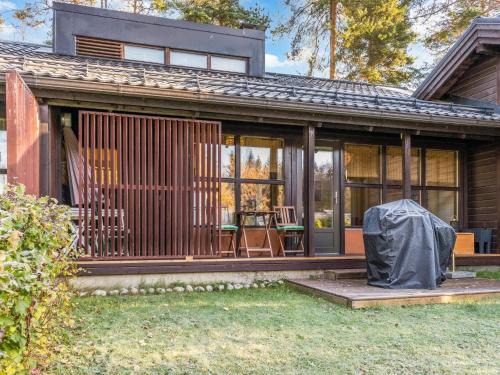 Bomba House | Holiday Home Säästöloma 5 c 10 by bomba by Interhome