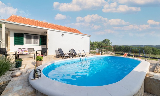 Klis House | Holiday Home Sego