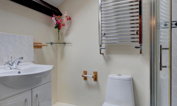 Brayford House | Holiday Home Station Barn by Interhome