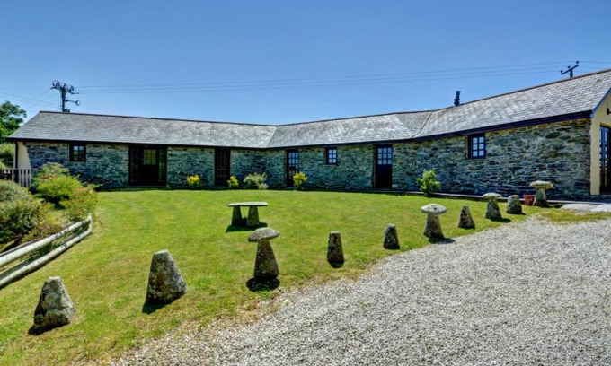 Saint Columb Major House | Holiday Home Travenna by Interhome
