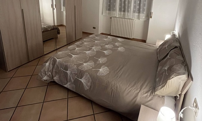 Vergiate Apartment | Holiday home two lakes