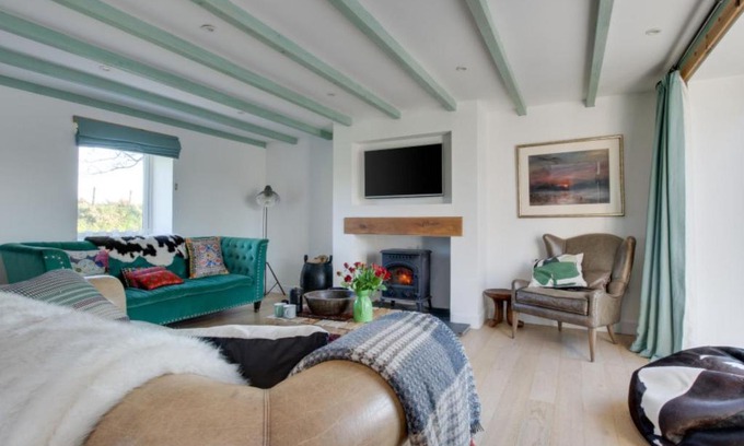 Garn Fadryn House | Holiday Home Ty'r Felin by Interhome