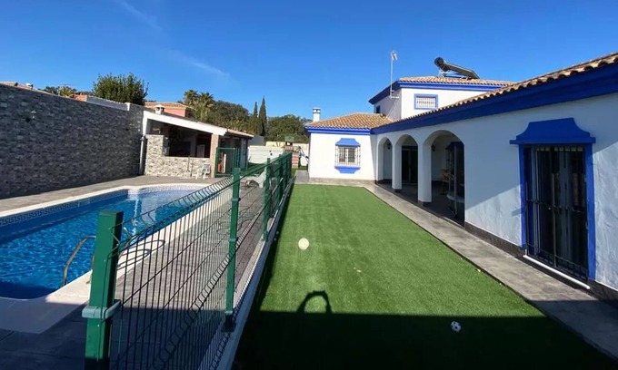 Los Barrios House | Holiday Home "Villa Pantin" with Private Pool