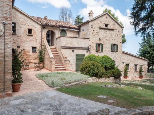 Mombaroccio House | Holiday Home Villagrande Adriatic Pool