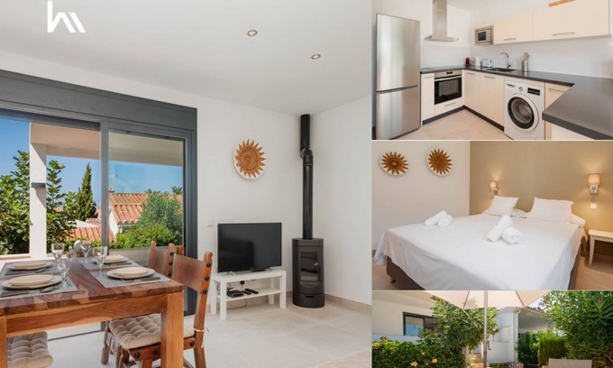 Urbanizacion Costabella House | Holiday home with large sunny terrace, Costabella