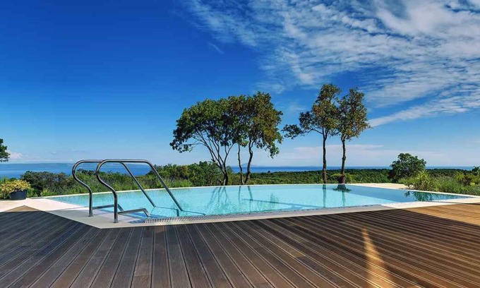 Peruski House | Holiday home with pool and air conditioning