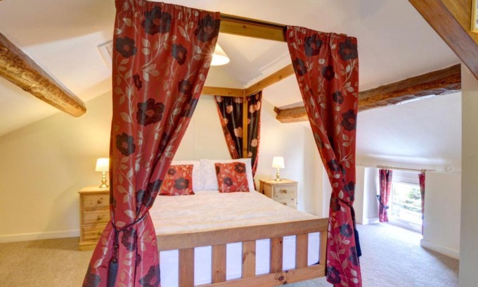 Llangurig House | Holiday Home Wye View by Interhome
