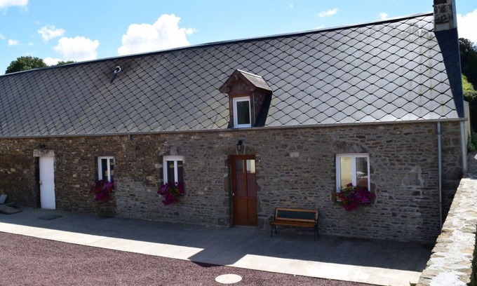 Canville-la-Rocque House | Holiday house Le Marais