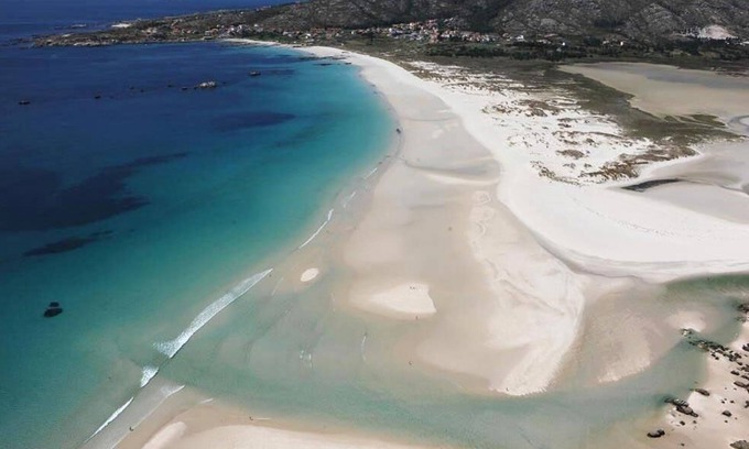 Mazaricos House | Holiday house Albeleiroas for 1 - 8 persons with 4 bedrooms - Holiday house