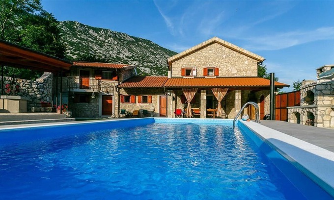 Drivenik House | Holiday house Drivenik for 2 - 8 persons with 4 bedrooms - Holiday home