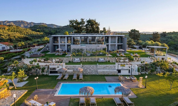 Agia House | Holiday house Galatas for 1 - 18 persons with 9 bedrooms - Holiday apartment in one or multi-family