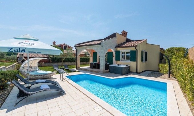Montizana Villa | Holiday House Hacienda