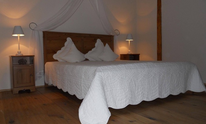 Kobern-Gondorf House | Holiday house Kobern-Gondorf for 1 - 2 persons with 1 bedroom - Holiday house