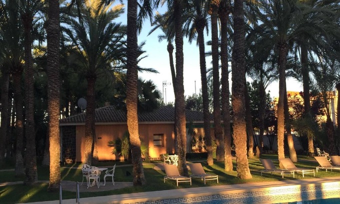 L'Eliana House | Holiday house L'Eliana for 1 - 8 persons with 4 bedrooms - Holiday house