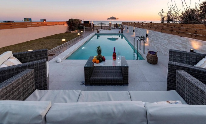 Lardos House | Holiday house Lardos for 1 - 10 persons with 4 bedrooms - Holiday house