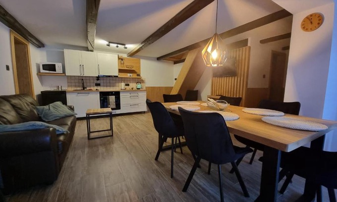 Ziar House | Holiday house Laura