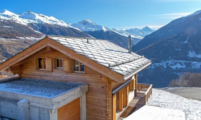 Heremence Ski Chalet | Holiday house Les Masses for 1 - 8 persons with 4 bedrooms - Detached holiday house