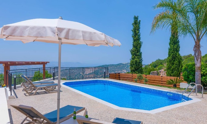 Meladeia House | Holiday house Lysos for 1 - 8 persons with 3 bedrooms - Holiday home