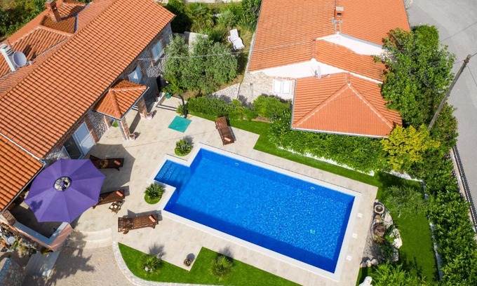 Sveti Vid Dobrinjski Villa | Holiday house MAJA