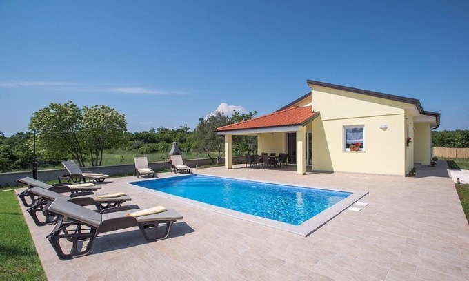 Filipana House | Holiday house Marcana for 1 - 6 persons with 3 bedrooms - Holiday home