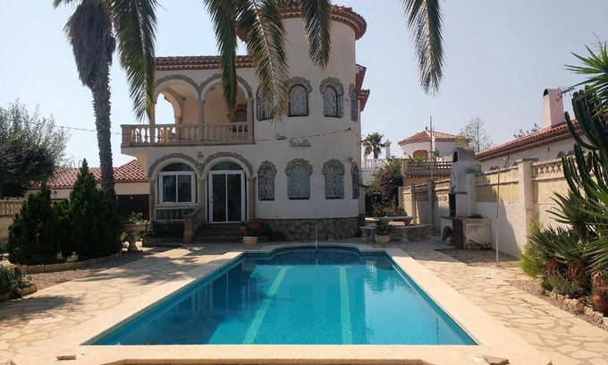 Miami Platja House | Holiday house Miami-Platja for 1 - 10 persons with 4 bedrooms - Holiday home