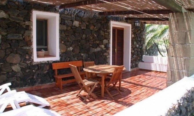 Kamma House | Holiday house Pantelleria for 1 - 4 persons with 2 bedrooms - Holiday home