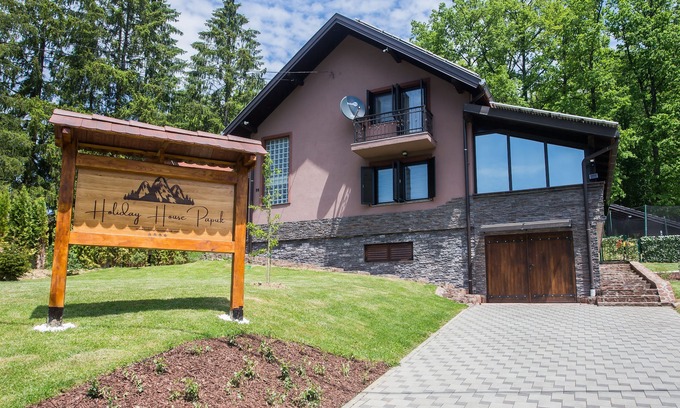 Brestovac Villa | Holiday House Papuk is located in Park of Nature