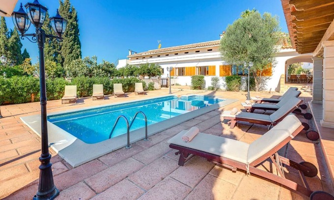 Sa Pobla House | Holiday house Sa Pobla for 1 - 8 persons with 4 bedrooms - Holiday home