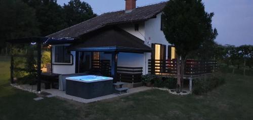 Tisina House | Holiday house VilAna