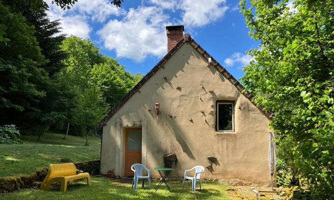 Villapourcon House | Holiday house Villapourçon for 1 - 3 persons with 1 bedroom - Holiday house