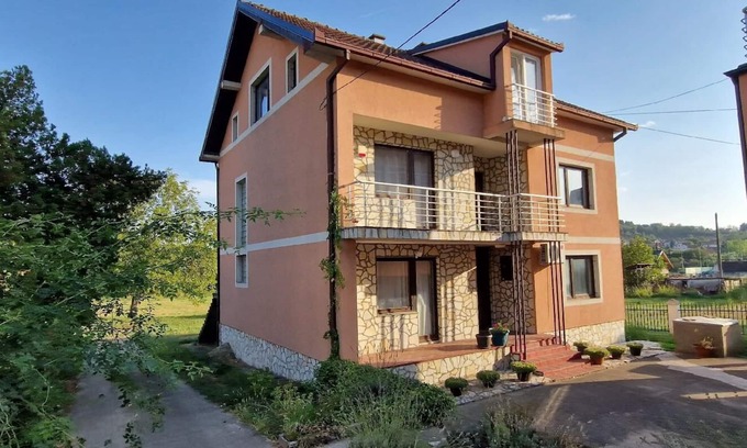 Belgrade House | Holiday house Vrcin for 1 - 9 persons with 7 bedrooms - Holiday home