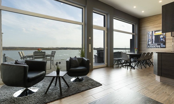Lobnitz House | HOLIDAY HOUSE WITH BEACH, BOAT, SAUNA, AIR CONDITIONING & FIREPLACE!