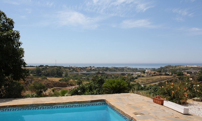 Estepona House | Holiday house with private pool and fantastic sea views