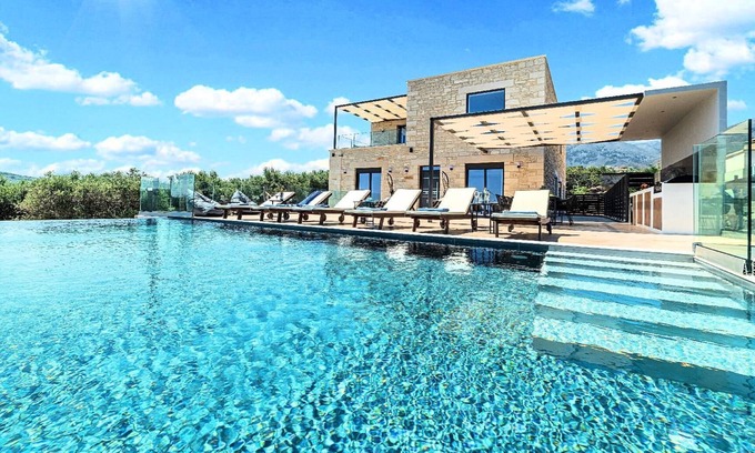 Kournas House | Holiday house Yeoryioupolis Kriti for 1 - 8 persons with 3 bedrooms - Holiday house