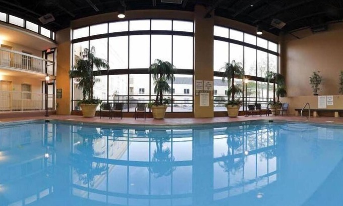 Blytheville Hotel | Holiday Inn Blytheville by IHG