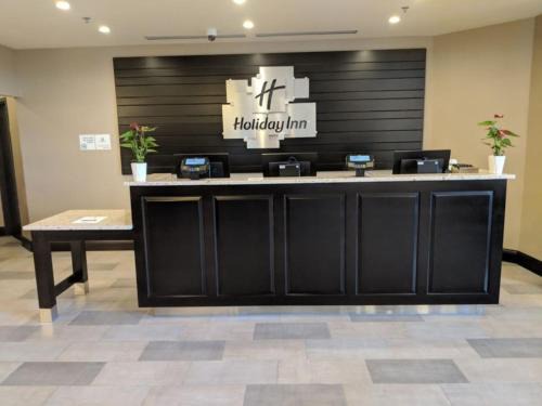 Champaign Hotel | Holiday Inn Champaign by IHG