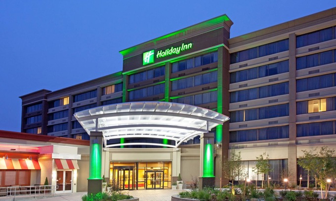 Lakewood Hotel | Holiday Inn Denver Lakewood by IHG