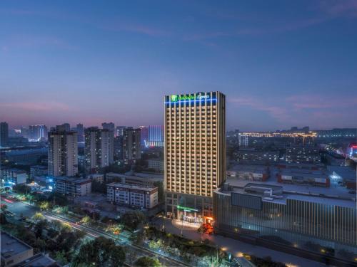 Aksu Hotel | Holiday Inn Express Aksu by IHG