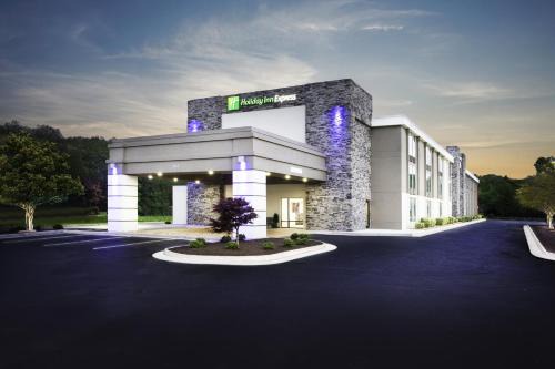 Hopewell Hotel | Holiday Inn Express Hopewell - Fort Lee Area by IHG
