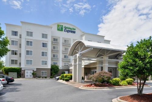 Mooresville Hotel | Holiday Inn Express Hotel & Suites Mooresville - Lake Norman by IHG